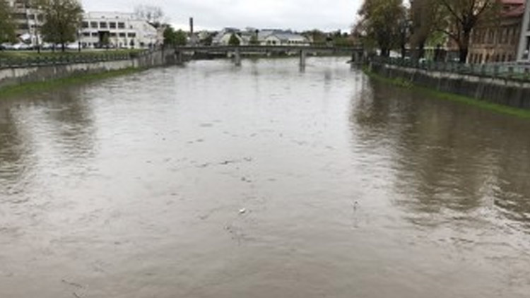 Kraj pomůže rybářům na Bečvě a pokusí se opravit špatný zákon