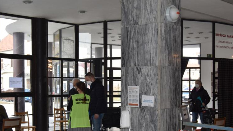 Hledáme další dobrovolníky do očkovacího centra