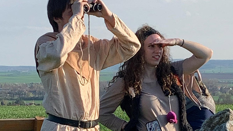 Hoří, má čarodějnice! V Němčicích  ROZKRADLI  i kouzelnickou vycházku