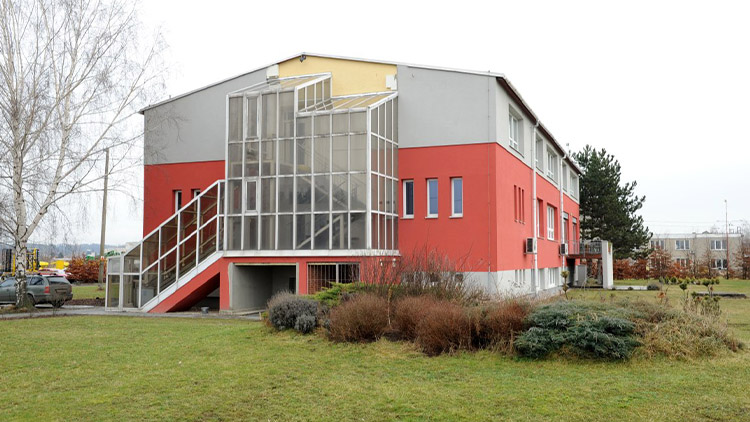 Cizinci bez vážných prohřešků