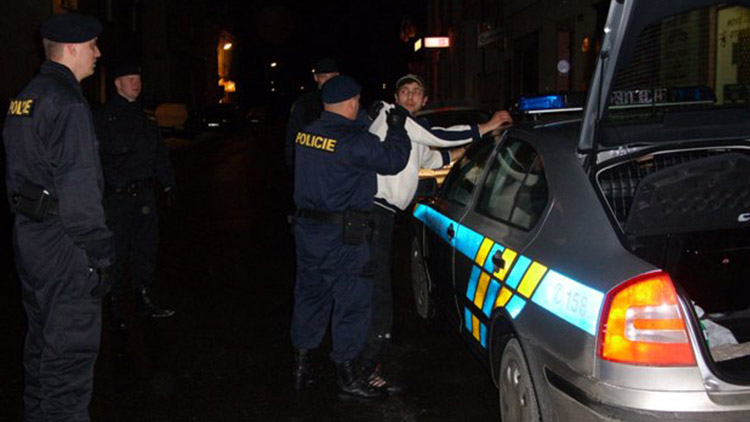 Trojice Ukrajinců opilých jako „Dáni“