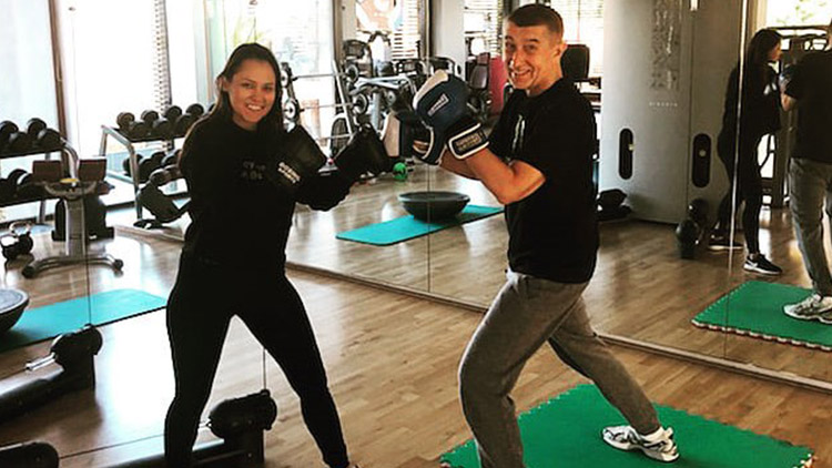 Na covid budou i nadále umírat  hlavně obézní. Co s tím?