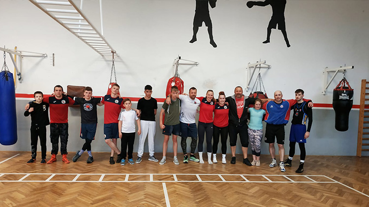 I tento ročník boxerské extraligy byl ZRUŠEN!