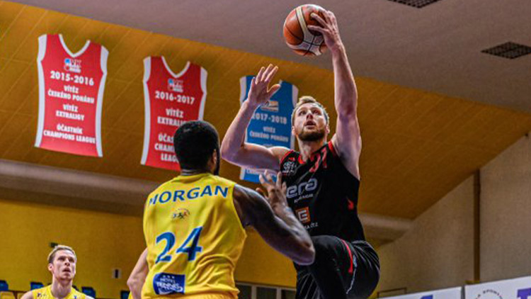 Prostějovský basketbal v lize: Dvanáct medailí, jeden pohár a stovky kvalitních zápasů