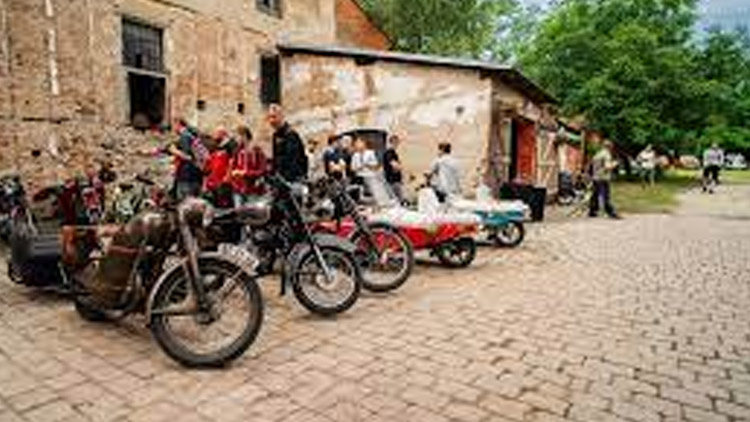 Sraz veteránů ve mlýně