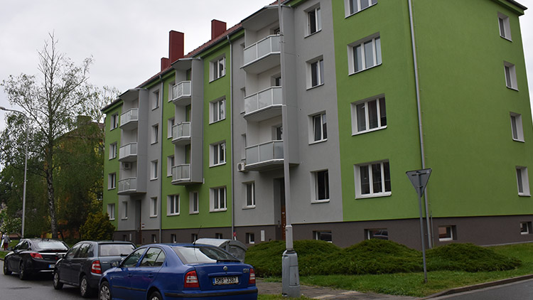 Šílenec z Dr. Horáka se přestěhoval,  byt zůstal prázdný. Proč? 