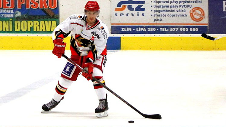 Komunikační temno přetrvává