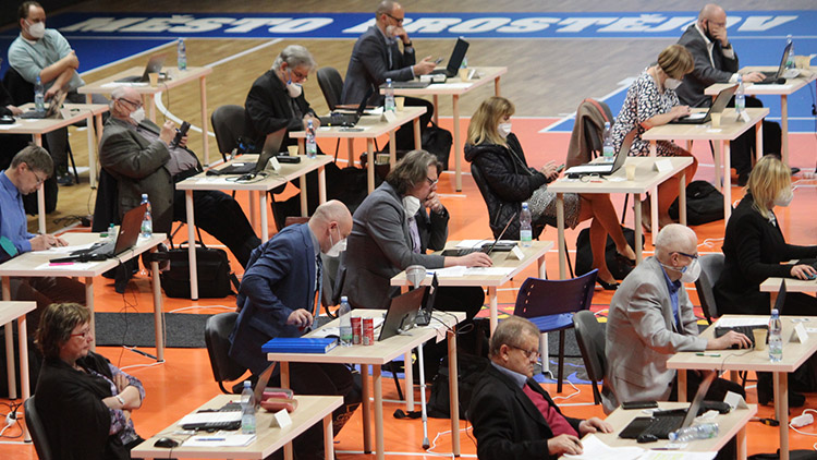 Zastupitelé mají před sebou náročný program