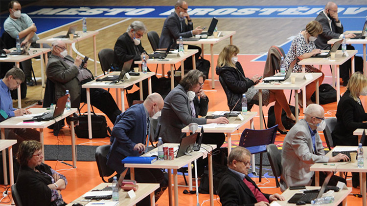 Zastupitelé schválili výsledky rozpočtu i Ceny města
