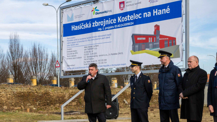 V Kostelci otevřou novou zbrojnici