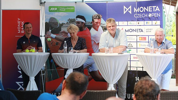 Turnaj ovládl antukový specialista, české maximum bylo semifinále