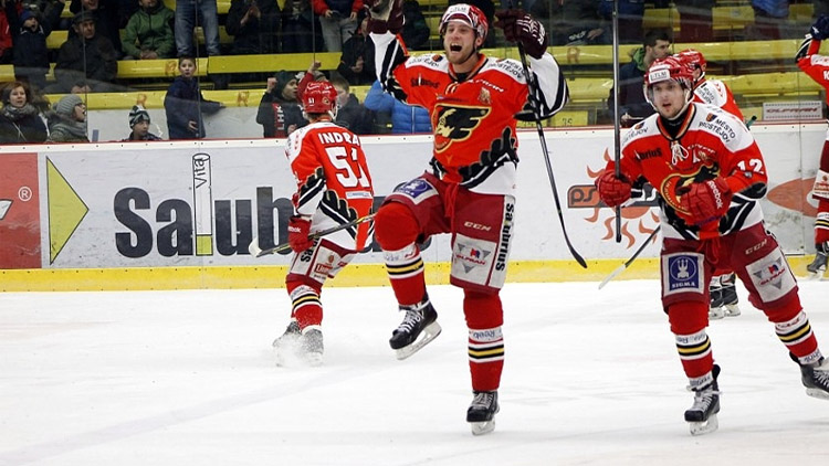 Klub si pojistil osm obránců, bude to ale stačit?