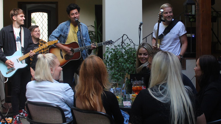 Skupina Mirai hrála ve Špalíčku