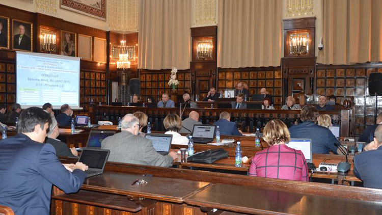 Zastupitelé bleskurychle schválili pomoc jižní Moravě