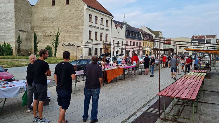 Zdařilá premiéra! Sběratelský  trh se vrátí koncem srpna  