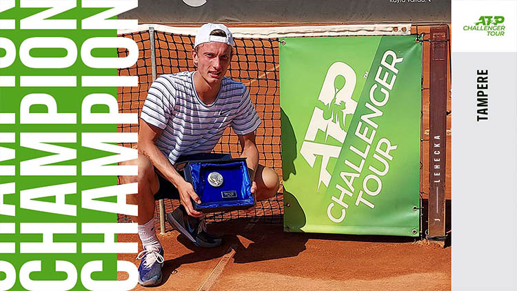 Lehečka slaví první titul na Challenger Tour