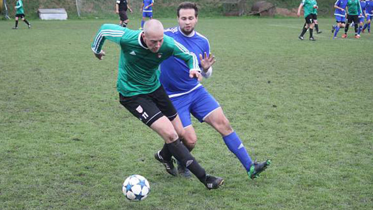 „Kluci si zvykají na nový styl hry,“ hlásí nový kouč Pivína Pavel Valtr