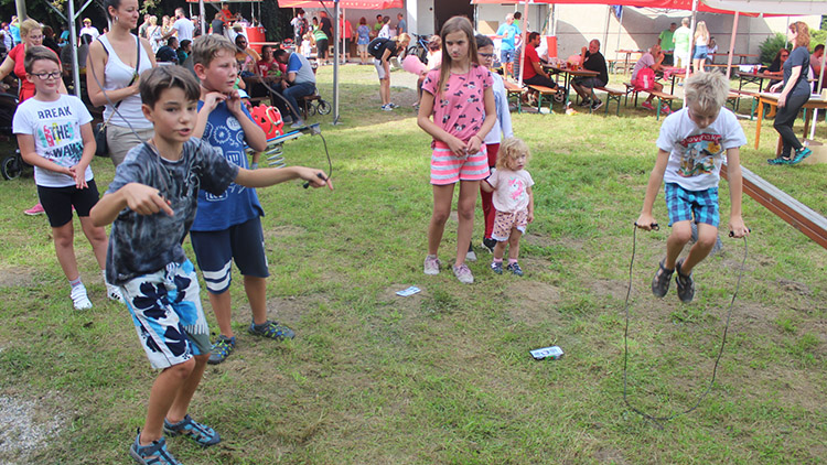 Děti čeká ve Dvorku bohatý program