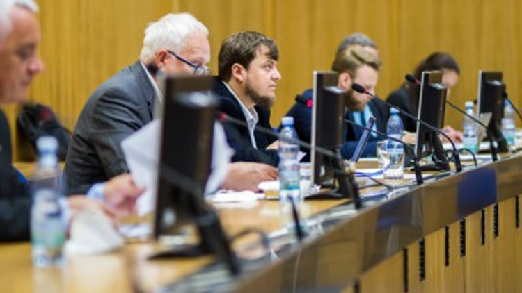 Ukončení skládkování v roce 2030: restartujeme krajské odpadové organizace