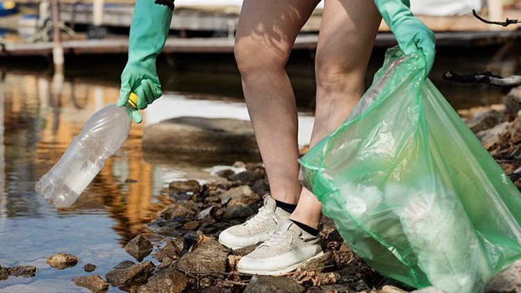 Celosvětový úklidový den se kvapem blíž