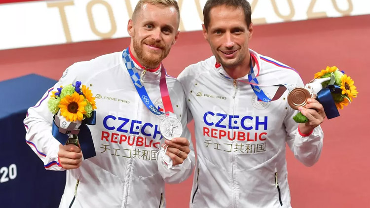 Manažer Černošek  manažerem  stříbrného  ošetěpaře  Vadlejcha