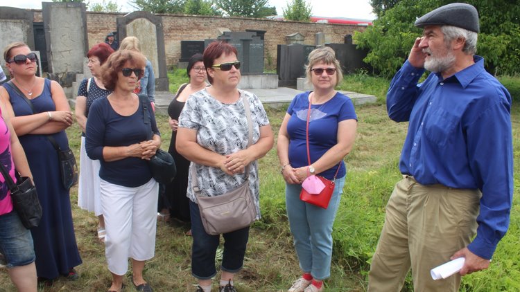 Prohlídky židovského hřbitova jsou zpět