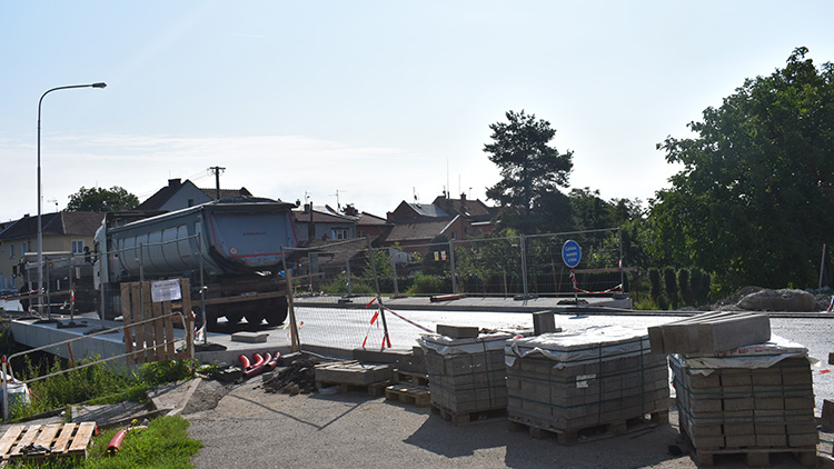 Ve Vrahovicích otevřeli opravený most. Konečně!