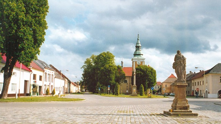 Radnice vyhlíží opravu