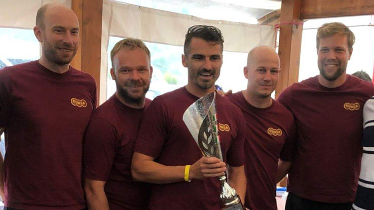 Nabitý program parašutistů Dukly Prostějov: republika, svěťák a teď globální šampionát!