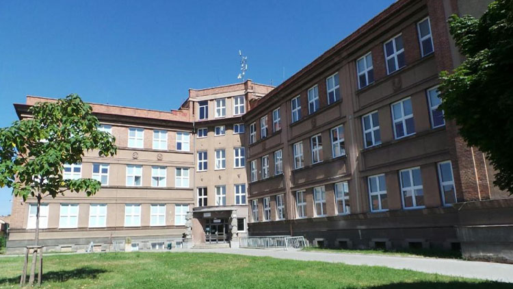 Na „Husáku“ vyrostou sedací schody