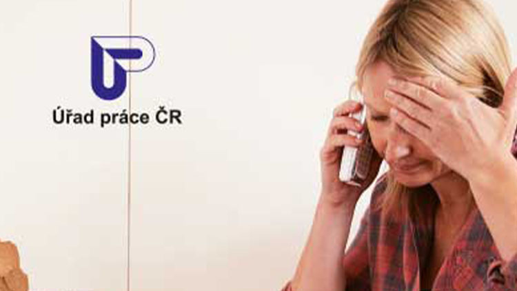 Začátek nového školního roku se blíží. S výdaji může potřebným pomoci i stát