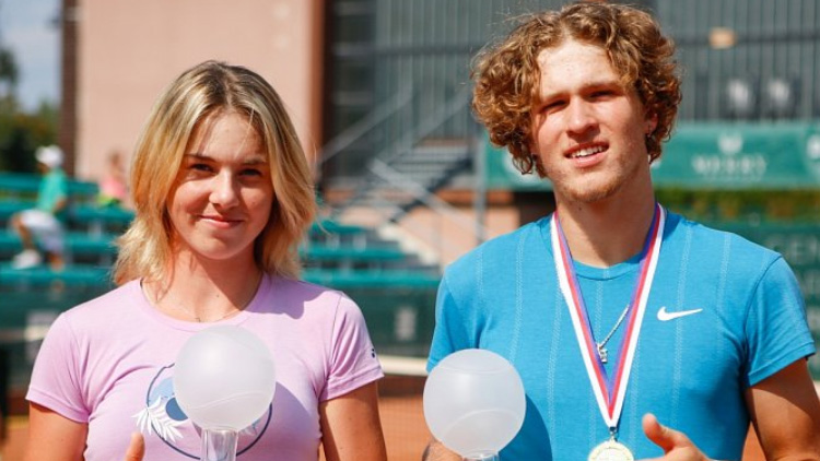 „Výsledky sestry jsou velkou inspirací,“ říká vítěz Pardubické juniorky 2021 Daniel Siniakov