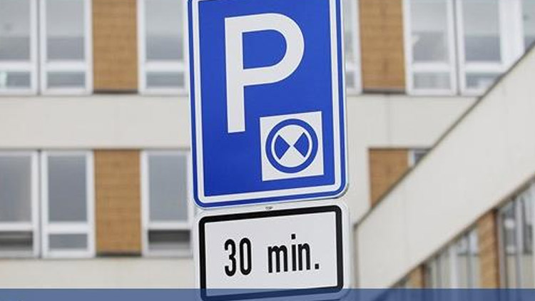 Řidiči nerespektují označení parkovišť