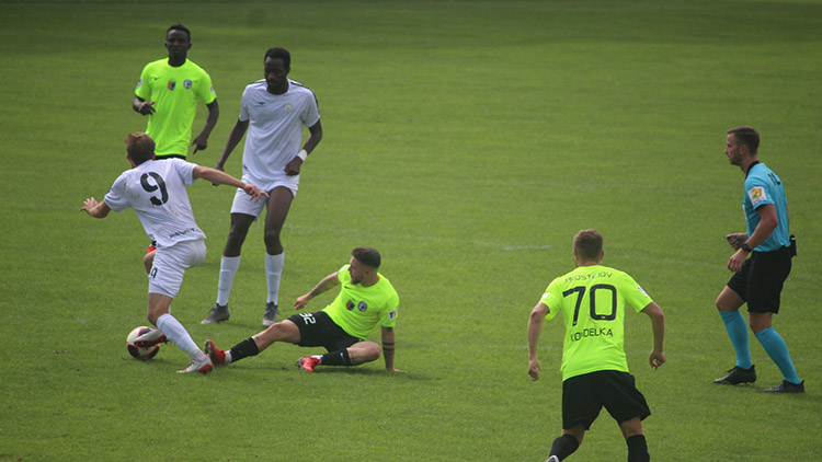 Dřina, volno, pokuty a změny...