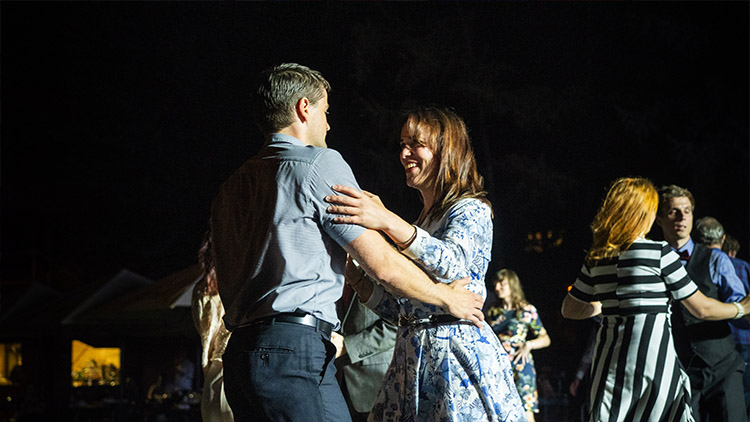 Hvězdy nejen nad hlavou, ale také na tanečním parketu na Paloučku před Sklubem