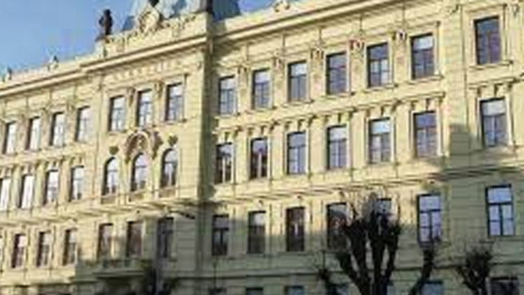 Padesát tisíc pro herce