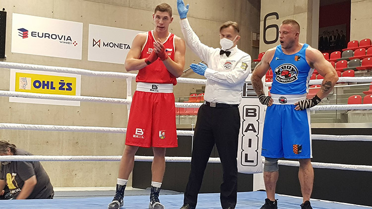 Přátelská remíza boxerů Prostějova a Ostravy