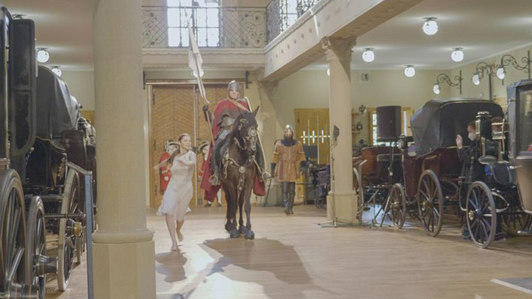 U kočárů oslaví svatého Václava za svitu luceren