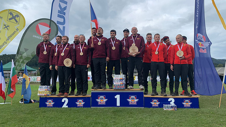 Parašutisté Dukly Prostějov dál ničí konkurenci,  tentokrát opanovali Světový pohár v Rakousku!