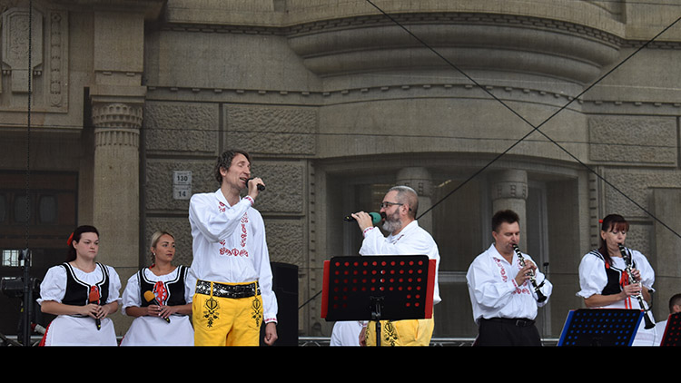 Dechový koncert Bludověnka  probudil Prostějovany