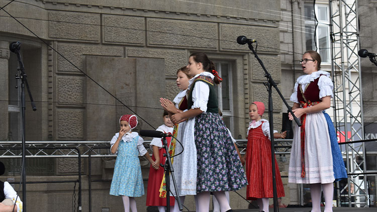 Dětské folklorní soubory potěšily