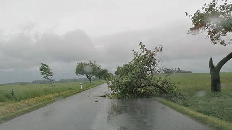 Trošku nám zafoukalo...