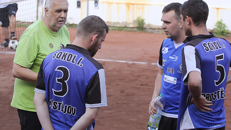 Žijící legenda prostějovského nohejbalu  RICHARD BENEŠ v pátek oslaví 70!