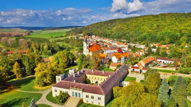 Pod Kosířem vyroste sportovní areál,  obec myslí i na bruslaře či běžce