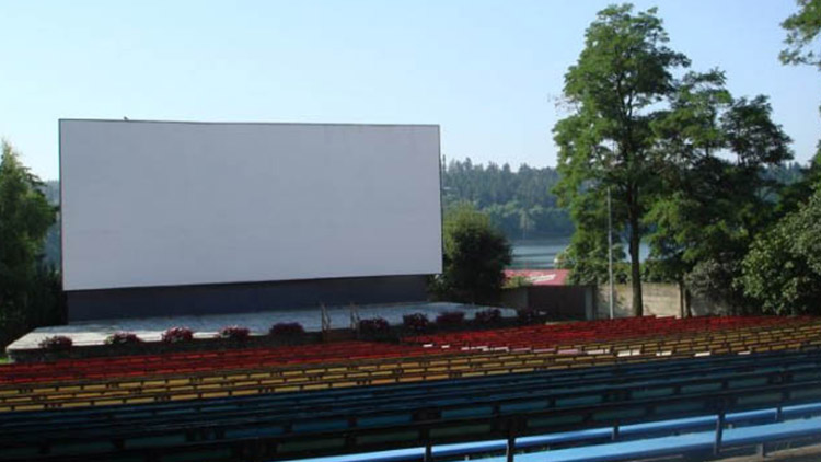 „Letňák“ v Mostkovicích: nadchly premiéry i dobročinné akce