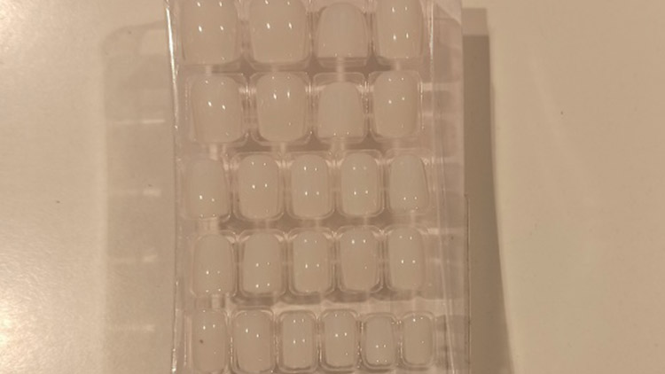 V prodejně kradly nezletilé!