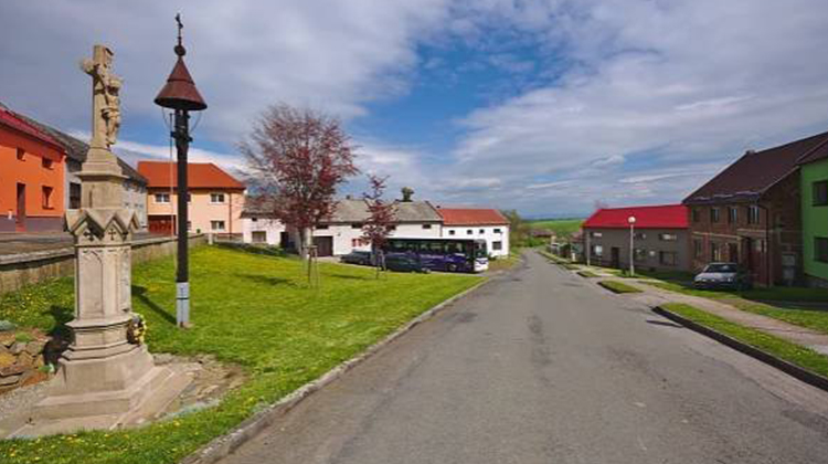 I drobné vesničky zajímají volby. Čeká Hačky další rekord?