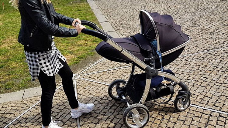 Z maminky herdekbaba