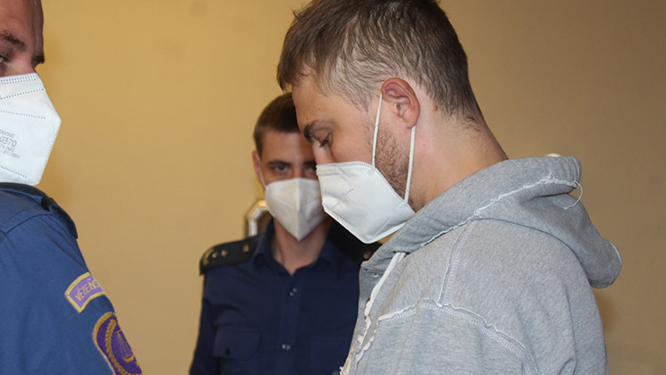 Tak dlouho jezdil bez řidičáku, až skončil ve vazbě