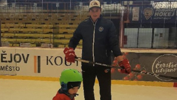 „Vždycky jsem chtěl, až jednou skončím s hokejem, zkusit trénovat,“ říká Václav Meidl
